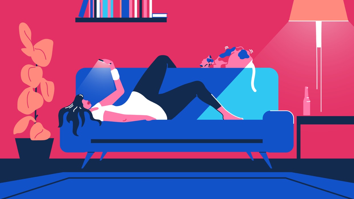 mixkit woman lying on a couch looking at her mobile phone 65 original large Wiesner-Media
